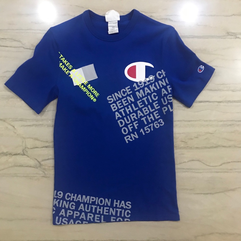Men’s champion t shirt